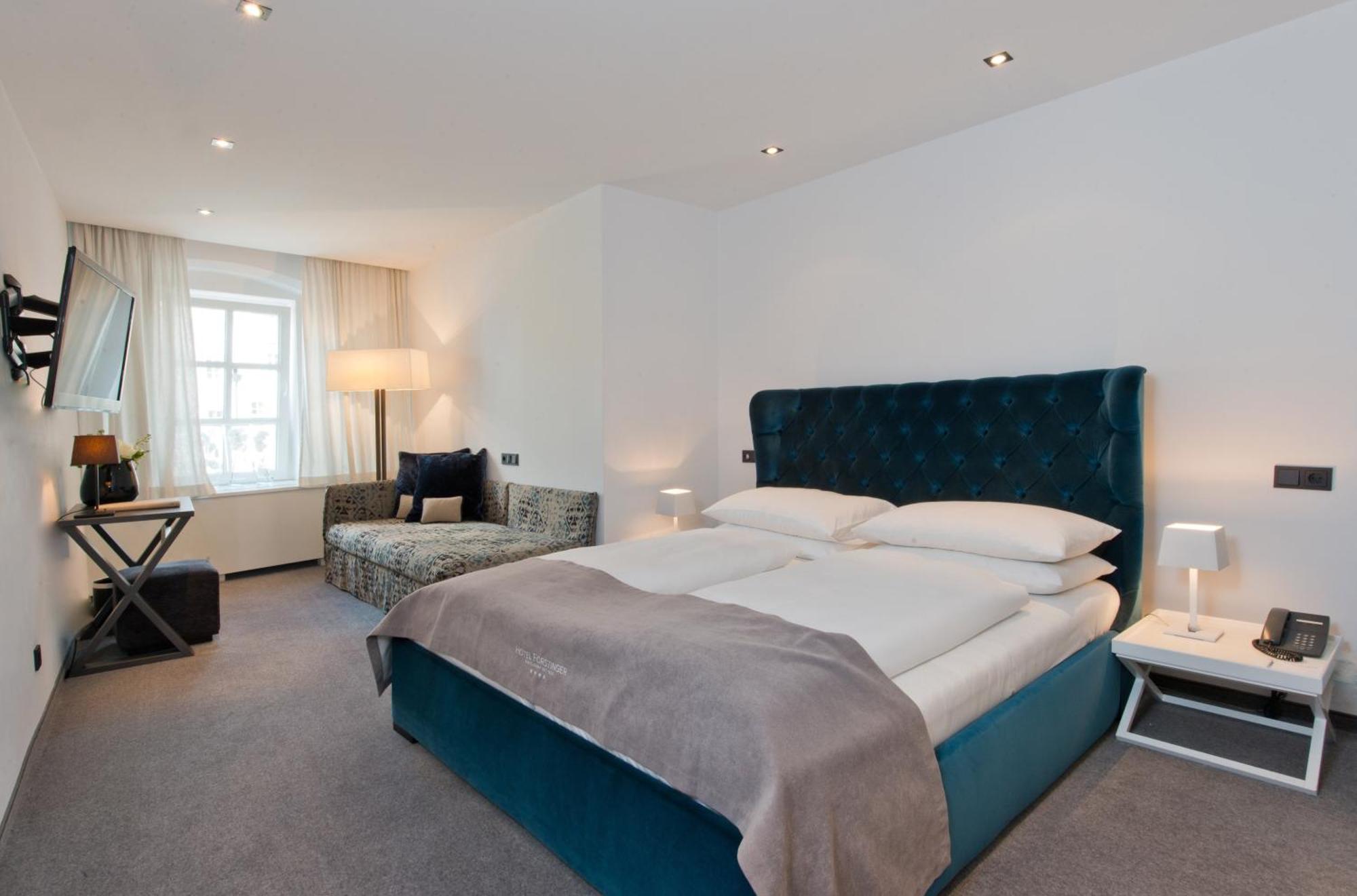 Forstinger - Boutique 4*